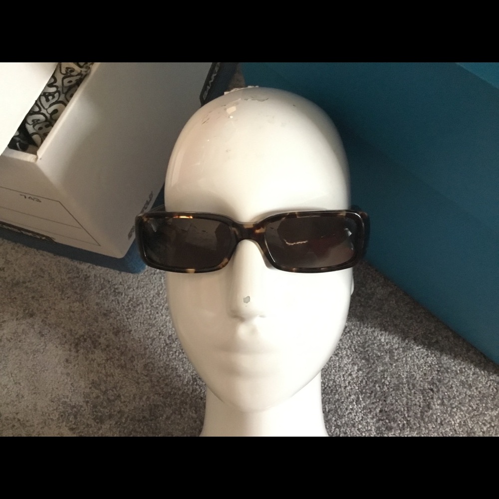 Gucci women sunglasses - Picture 14 of 14